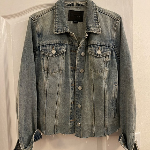 Jean Jacket - Picture 2 of 4